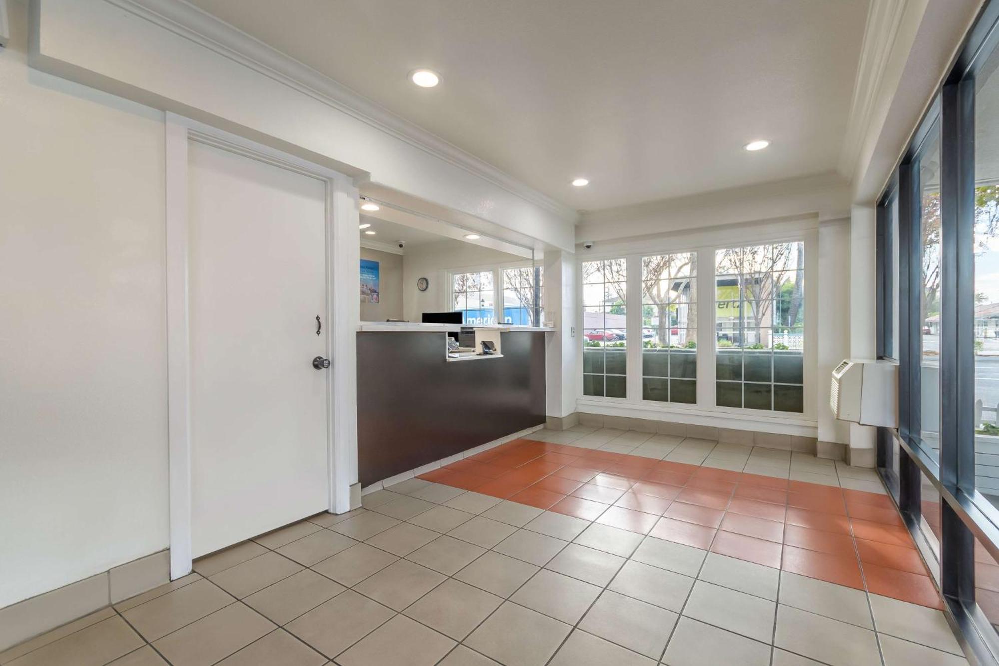 Motel 6-San Jose, Ca - Convention Center Luaran gambar